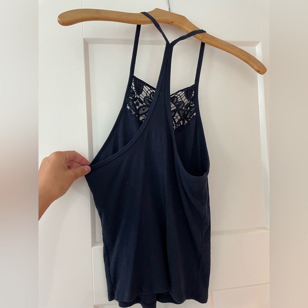 Razor Back Tank - Picture 2 of 3
